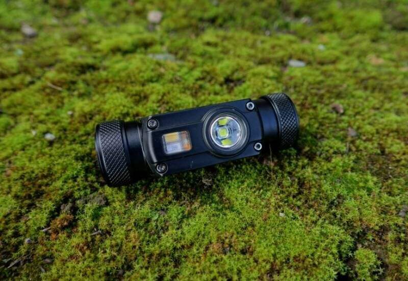 Nitecore HC65: налобный аккумуляторный фонарь с дополнительным белым и красным светом