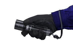 Фонарь Fenix индустриальный C7 3000 люмен