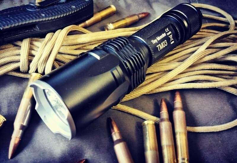 Nitecore TM03: мощный фонарь с быстрым включением стробоскопа и Турбо