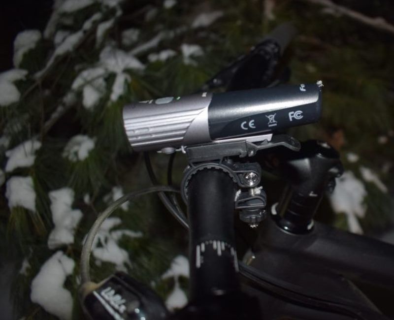 Велосипедный фонарь Fenix BC21R V2.0