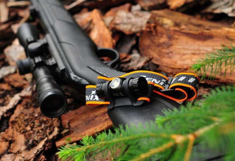 Налобный фонарь Fenix HM23