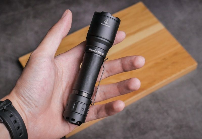 Fenix TK06