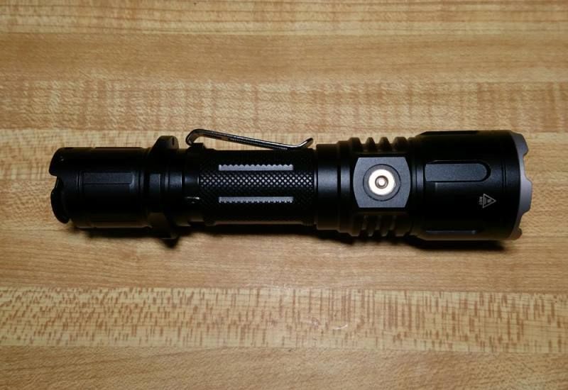 Подствольный фонарь Klarus XT12S