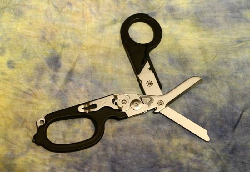 Тактический мультитул Leatherman Raptor