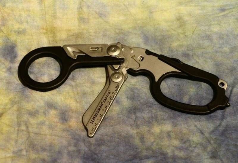Тактический мультитул Leatherman Raptor