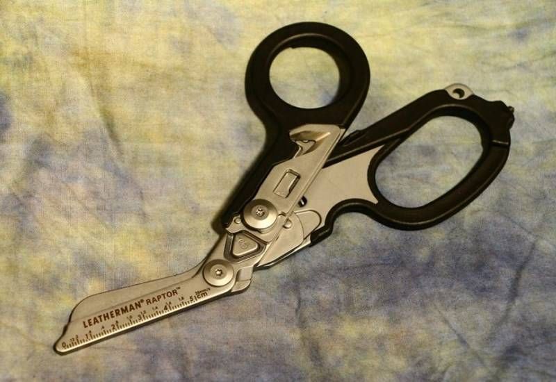Тактический мультитул Leatherman Raptor