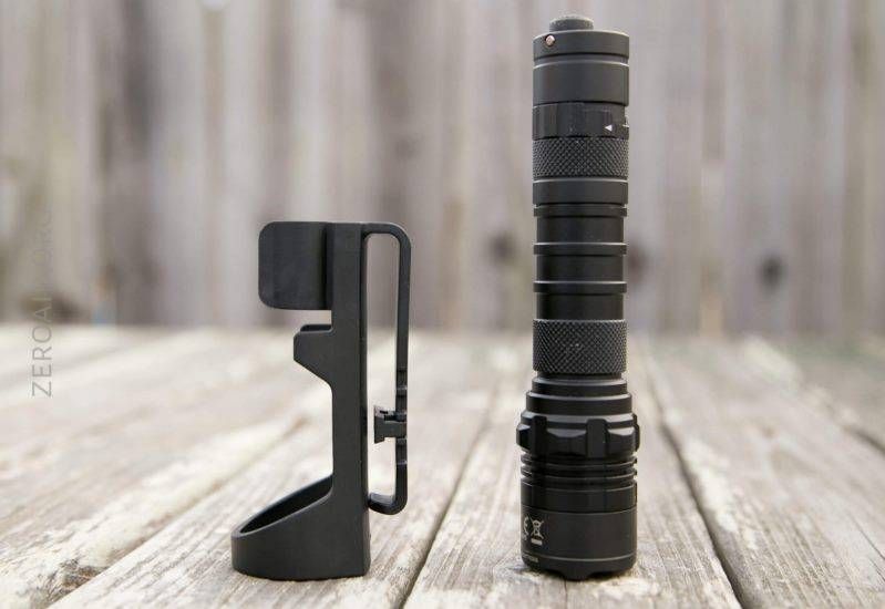 Тактический фонарь Nitecore P22R