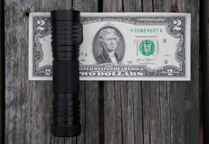 Nitecore E4K