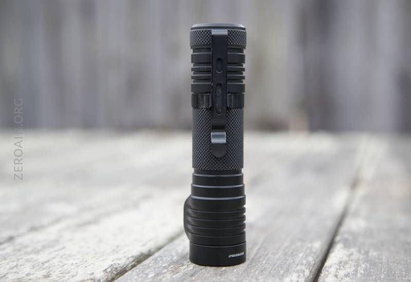 Nitecore E4K