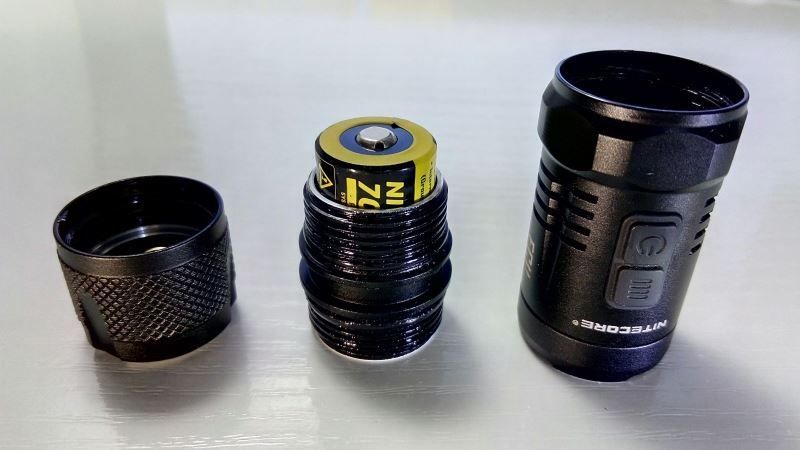 Миниатюрный фонарь Nitecore EC11
