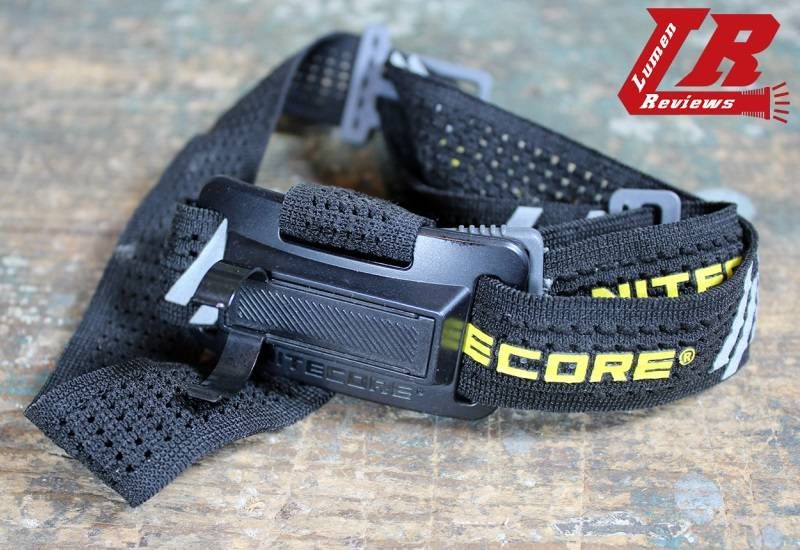 Г-образный налобный фонарь Nitecore HC35