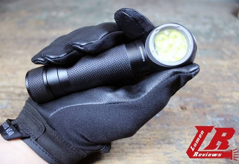 Г-образный налобный фонарь Nitecore HC35