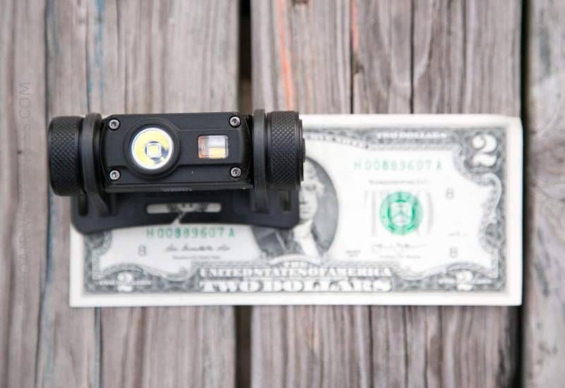 Налобный фонарь Nitecore HC65