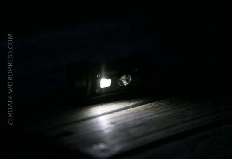 Налобный фонарь Nitecore HC65