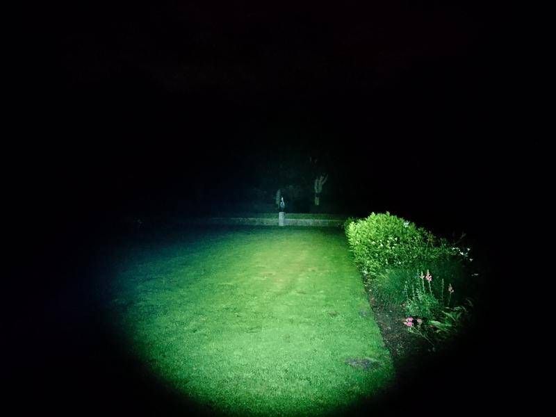 Nitecore MH10 v2