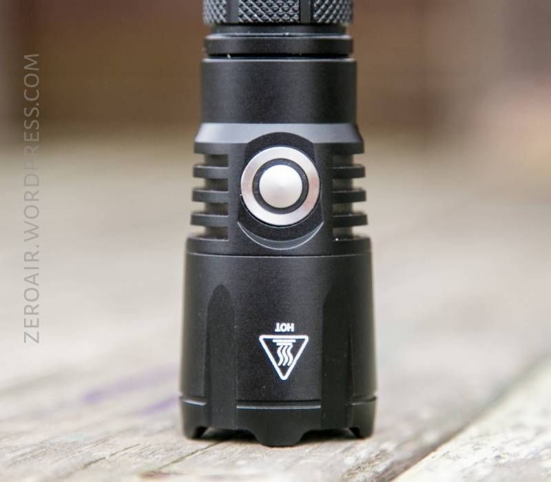 Тактический фонарь Nitecore MH25GTS