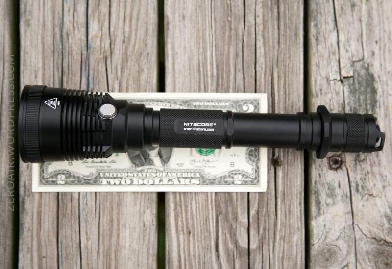 Универсальный фонарь Nitecore MT42