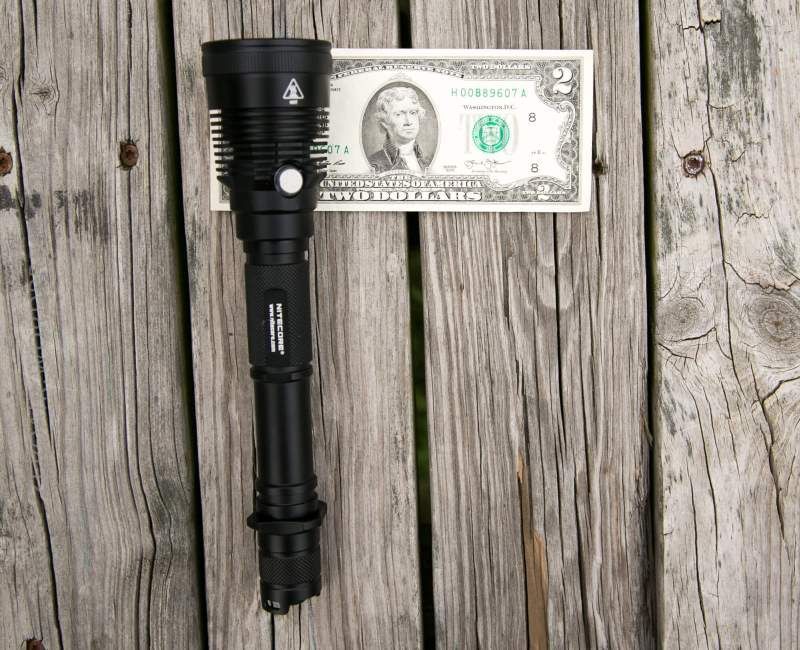 Универсальный фонарь Nitecore MT42