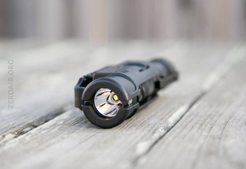 Тактический фонарь Nitecore NEW P12