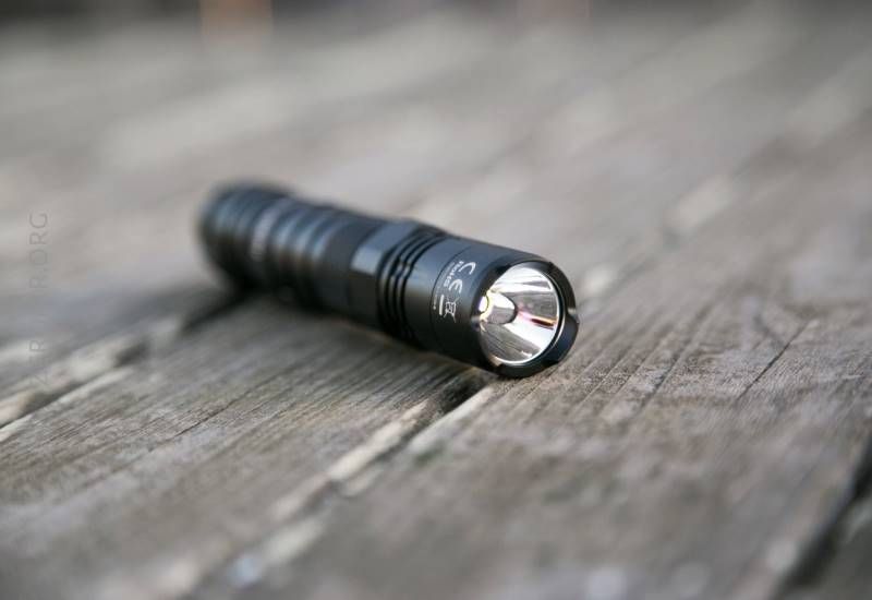 Тактический фонарь Nitecore NEW P12
