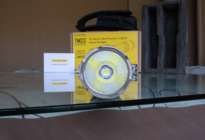 Мощный фонарь Nitecore TM03