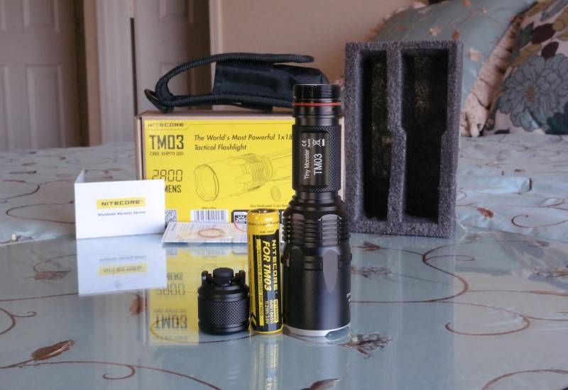 Мощный фонарь Nitecore TM03