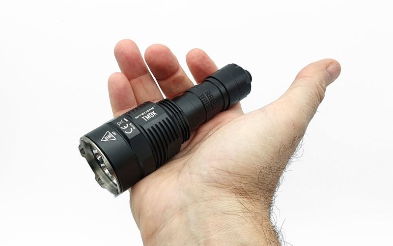Мощный фонарь Nitecore TM9K