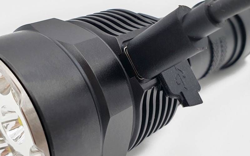 Мощный фонарь Nitecore TM9K