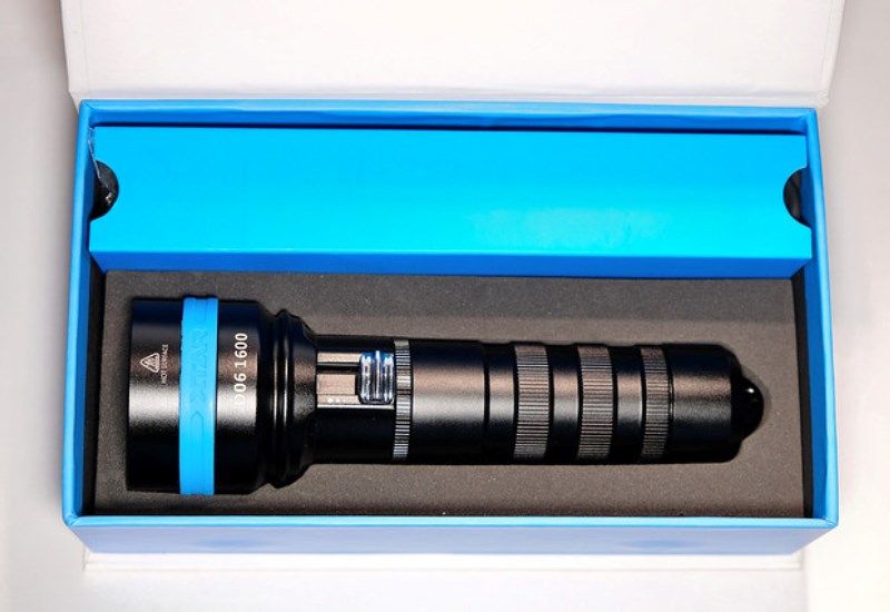 Подводный фонарь XTAR D06 1600