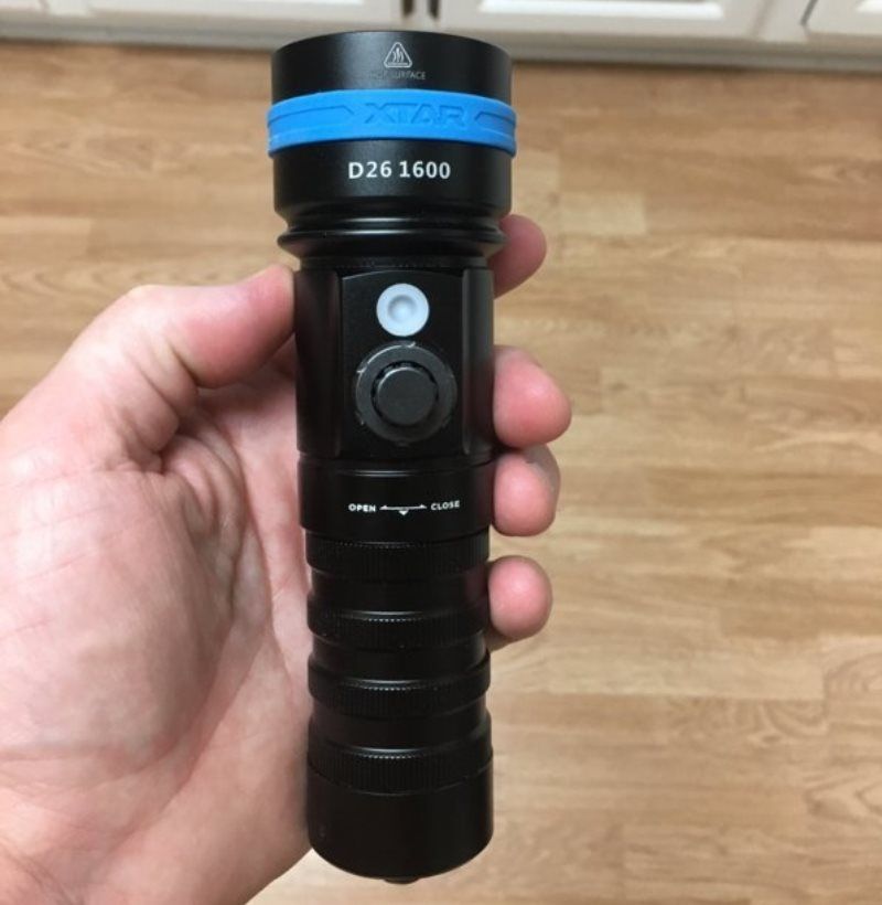 Подводный фонарь XTAR D26 1600