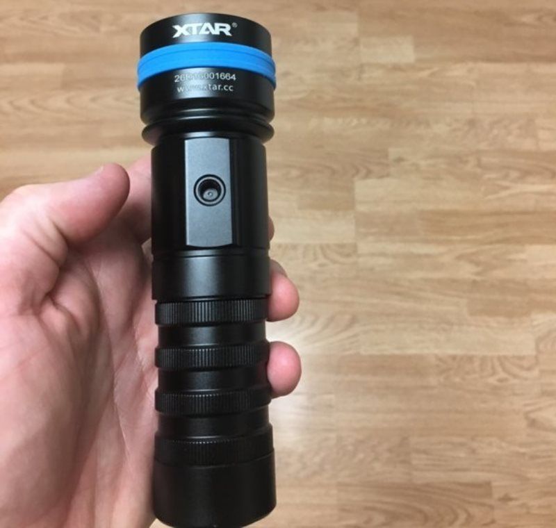 Подводный фонарь XTAR D26 1600